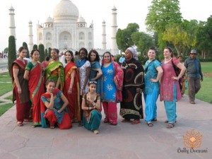 Voyage-des-bolly-Deewani-en-Inde-2010-au-Taj-Mahal